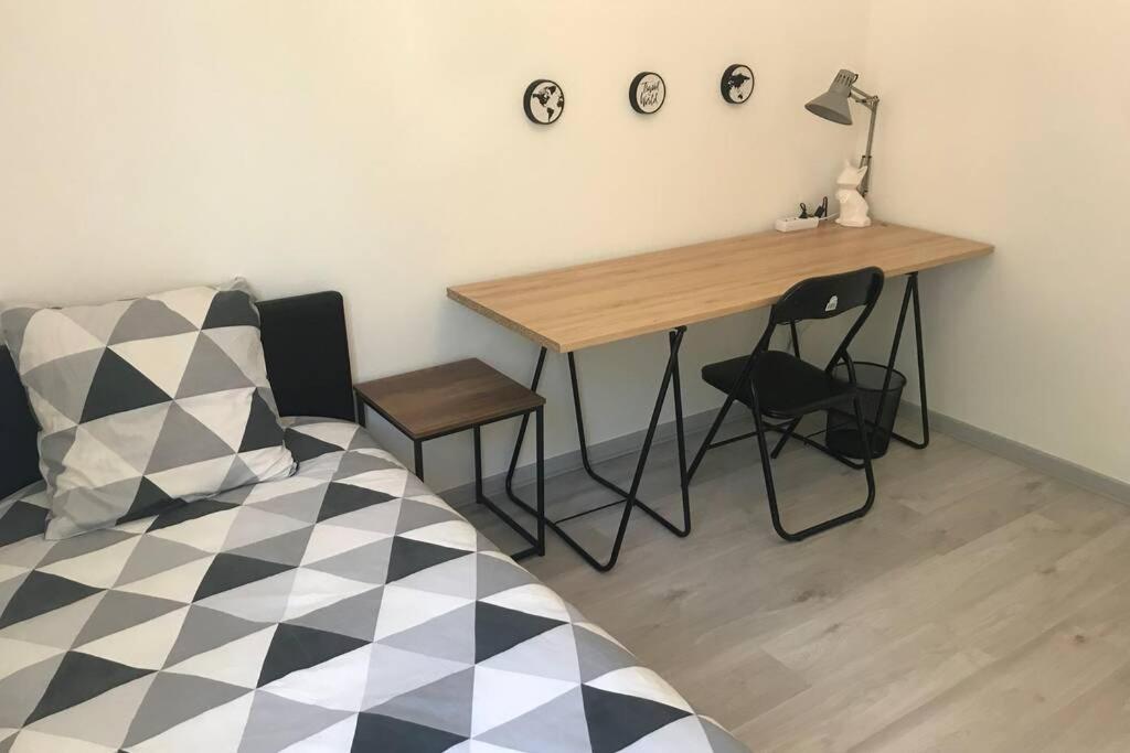 La Maison De Ville - 4 Chambres, 2 Sdb, Terrasse Et Garage - 90M2 Vesoul Exteriér fotografie